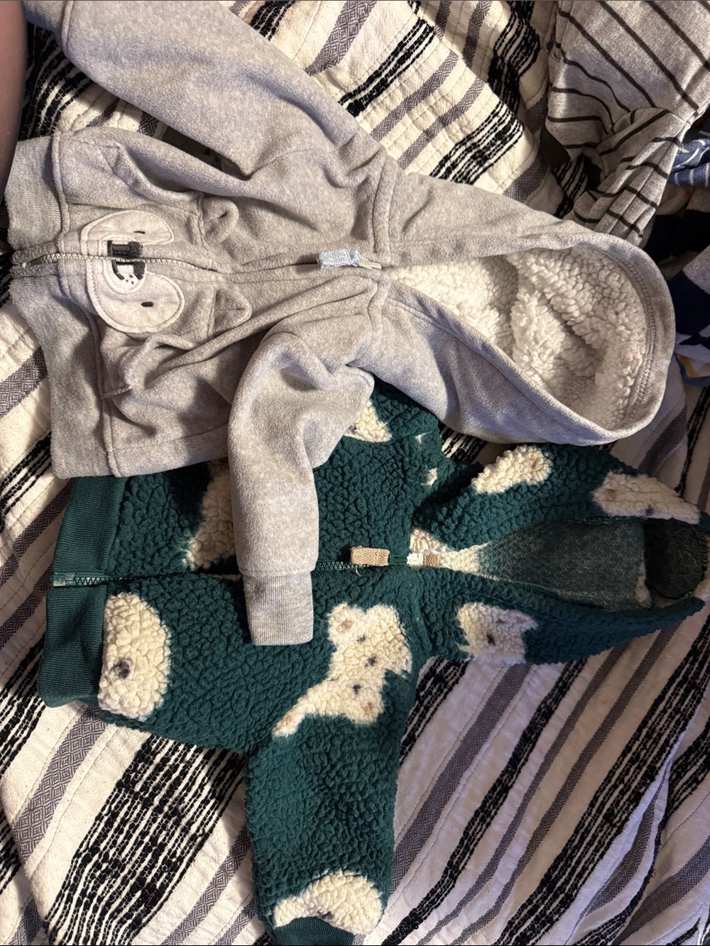 Cozy Sherpa Baby Hoodie Jacket - Forest Green & Cream